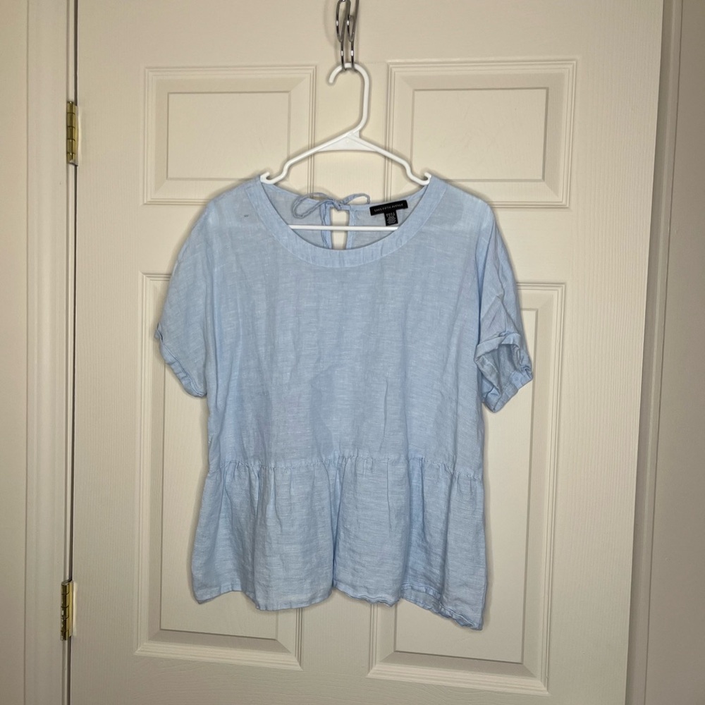 Saks Large light blue linen blouse with tie back short sleeve